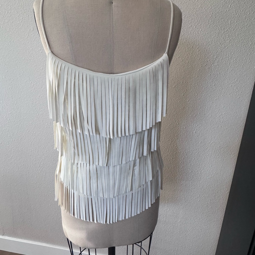 Fringed top - Picture 2 of 7